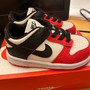 Toddler 6C Nike Dunks